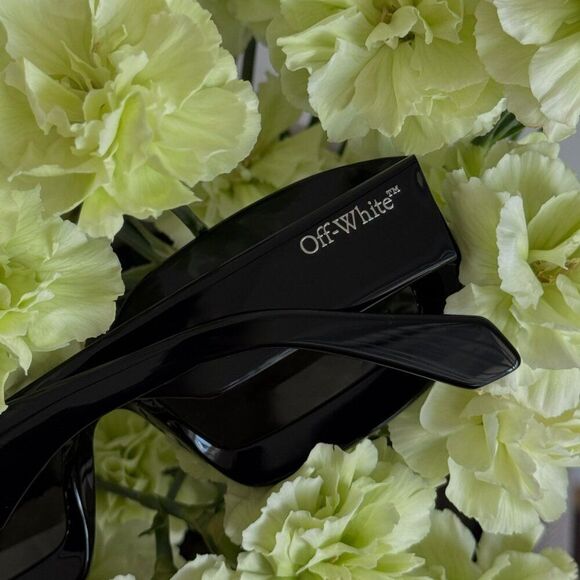 Off-White CHARLOTTE Women Sunglasses Black Grey Rectangle OERI138 CHARLOTTE 1007 main image 14